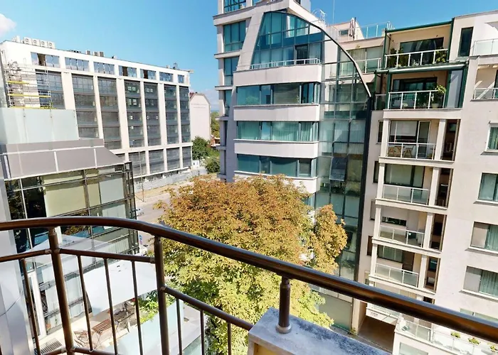 Stylish Getaway 1bdr Near Mall And Metro Station Apartmán *