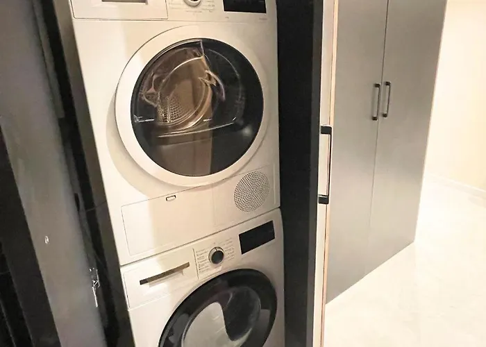 Stylish Getaway 1bdr Near Mall And Metro Station ソフィア