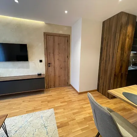 Stylish Getaway 1bdr Near Mall And Metro Station * Sófia