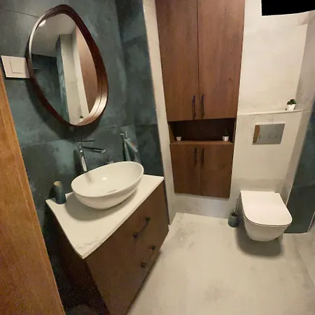 Daire Stylish Getaway 1bdr Near Mall And Metro Station *