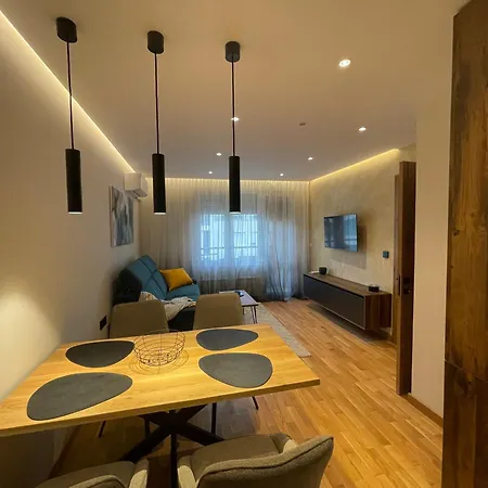 Stylish Getaway 1bdr Near Mall And Metro Station Daire Sofya
